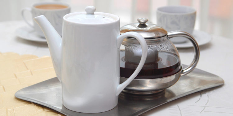 Der Kaffee- oder Teefleck muss weg