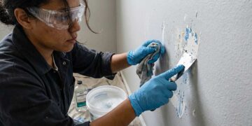 Entfernung von Latexfarbe